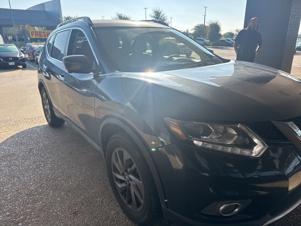 Used 2016 Nissan Rogue SL SUV
