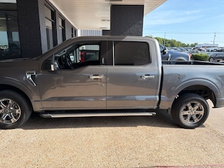 2021 Ford F-150 XLT Truck