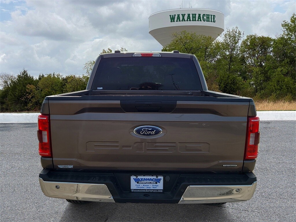2023 Ford F-150 XLT photo 3