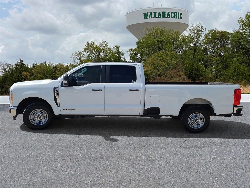 2023 Ford F-250 photo 3