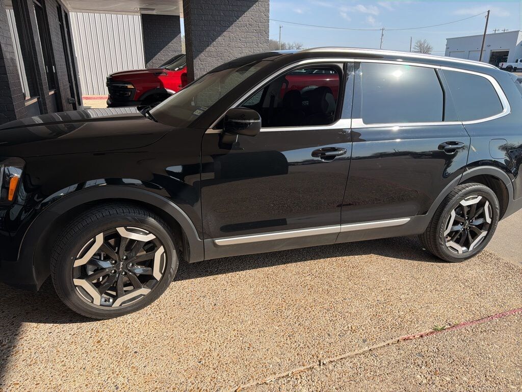 Used 2024 Kia Telluride EX SUV