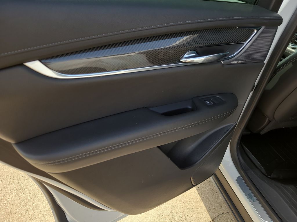 2021 Cadillac XT6 Sport - Photo 17