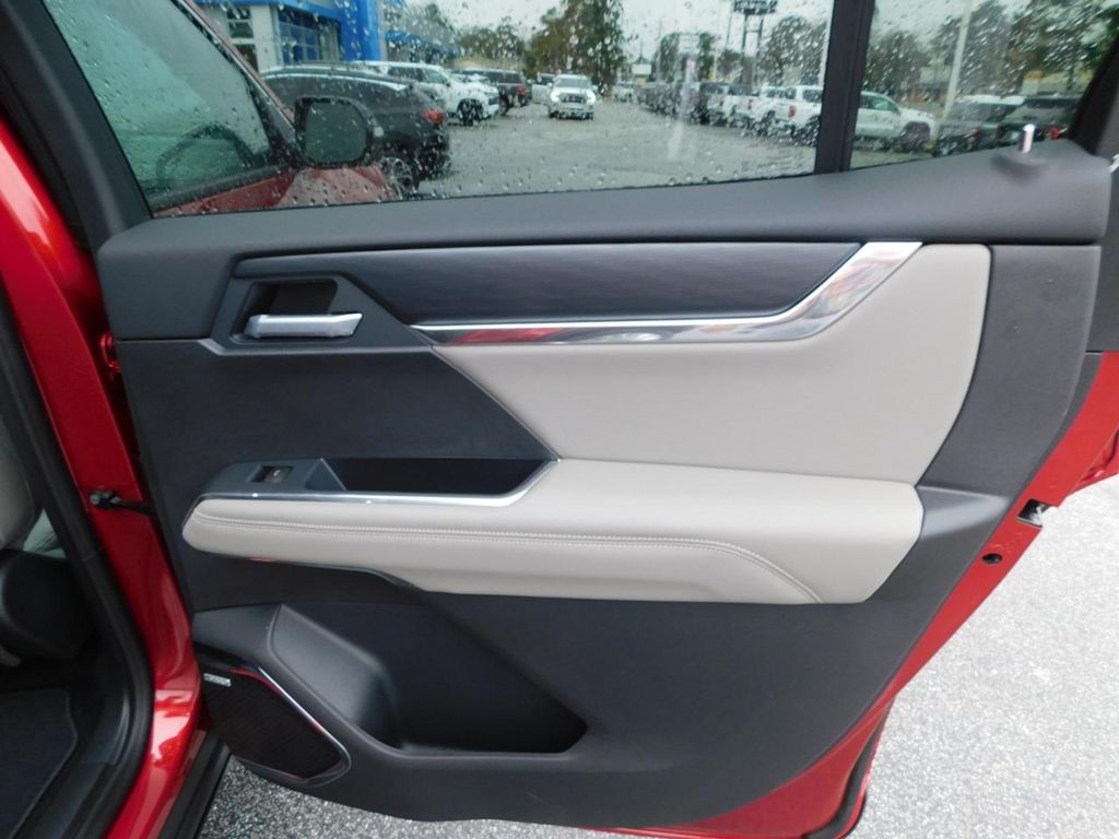 2026 GMC Acadia Elevation - Photo 10