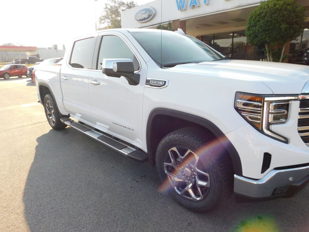 2026 Gmc Sierra 1500 SLT photo 2