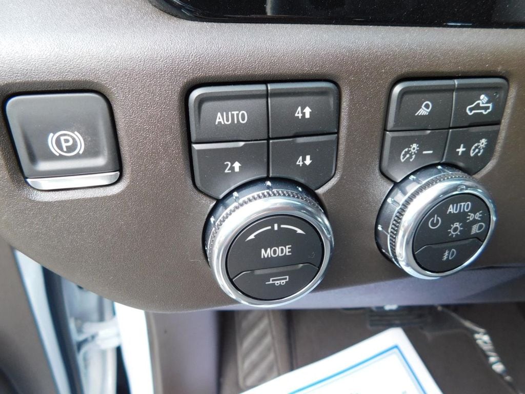 2026 GMC Sierra 1500 SLT - Photo 35