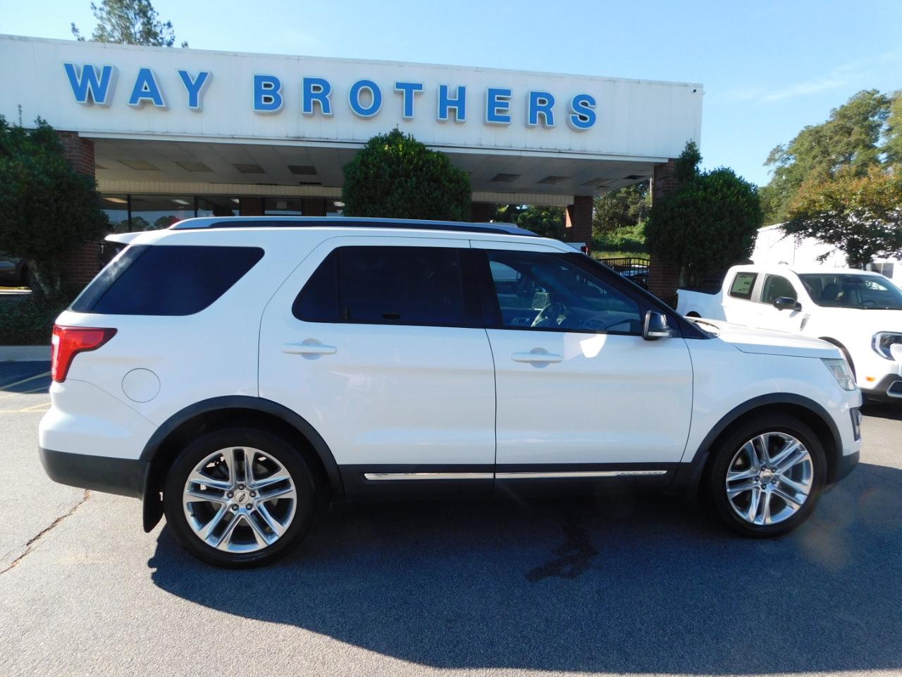  Ford Explorer