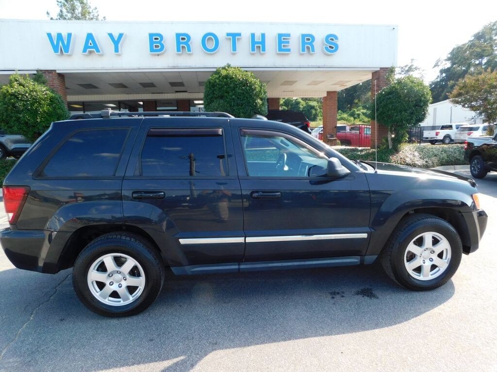 Used 2010 Jeep Grand Cherokee Laredo