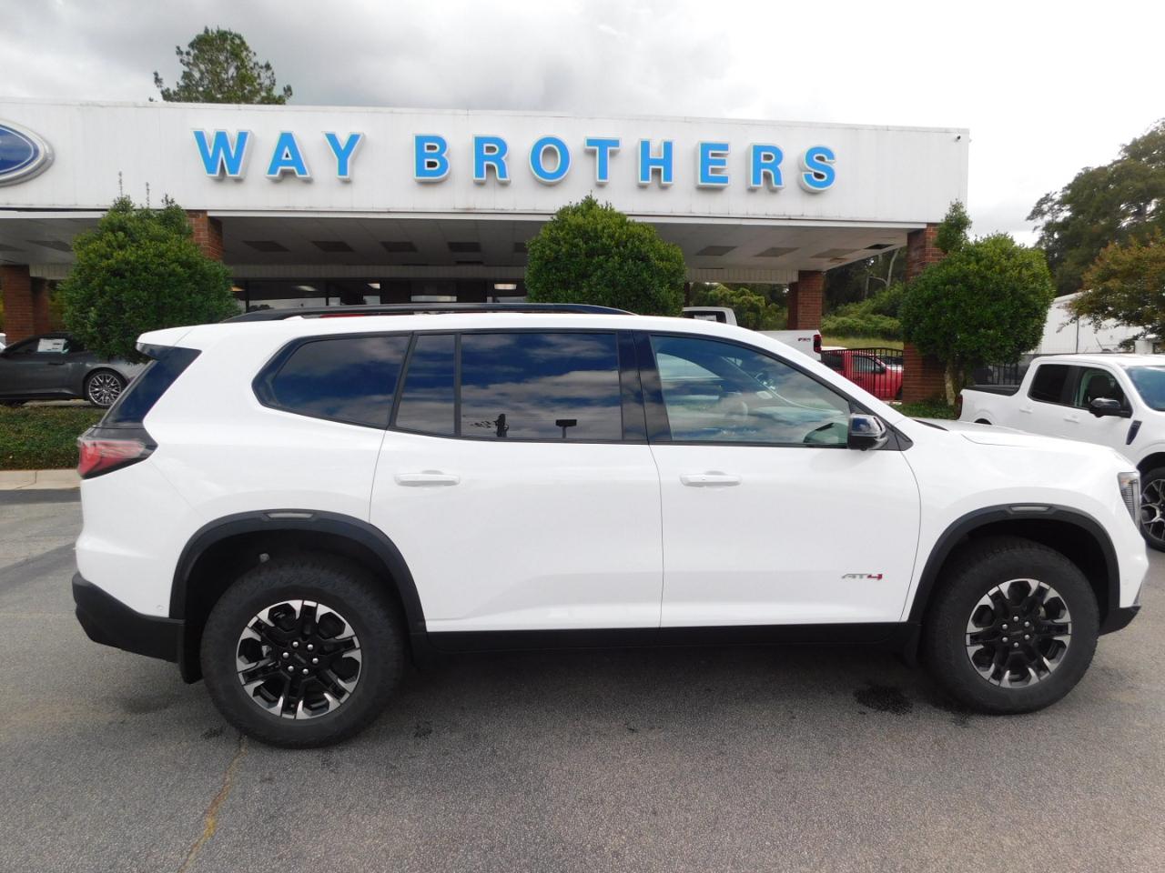 2027 GMC Acadia AT4