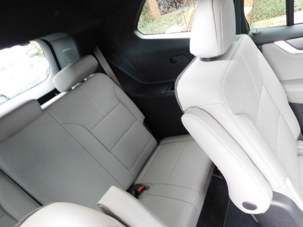 2026 GMC Acadia Elevation - Photo 16