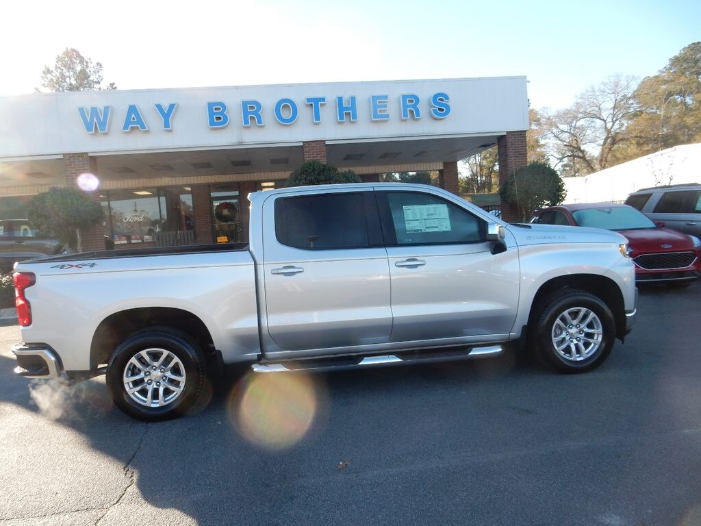 Used 2021 Chevrolet Silverado 1500 LT Truck