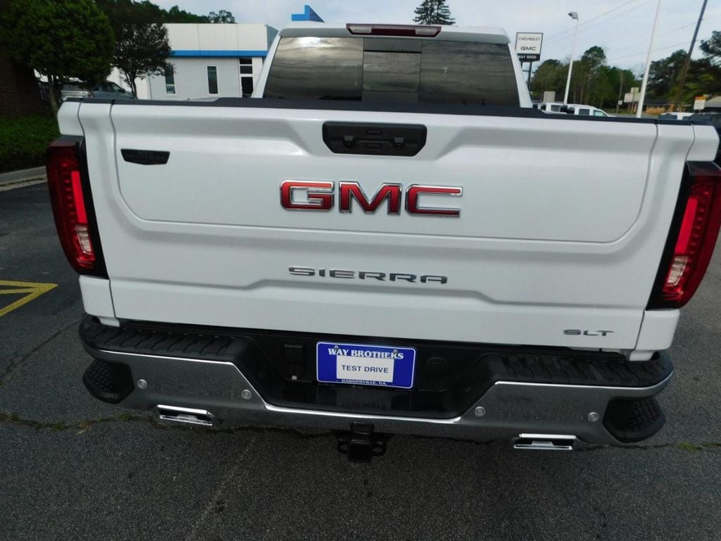 2026 GMC Sierra 1500 SLT - Photo 7