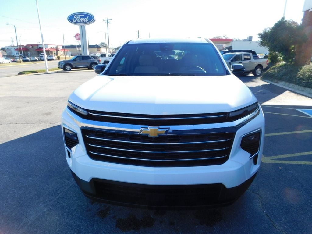 New 2026 Chevrolet Traverse LT SUV