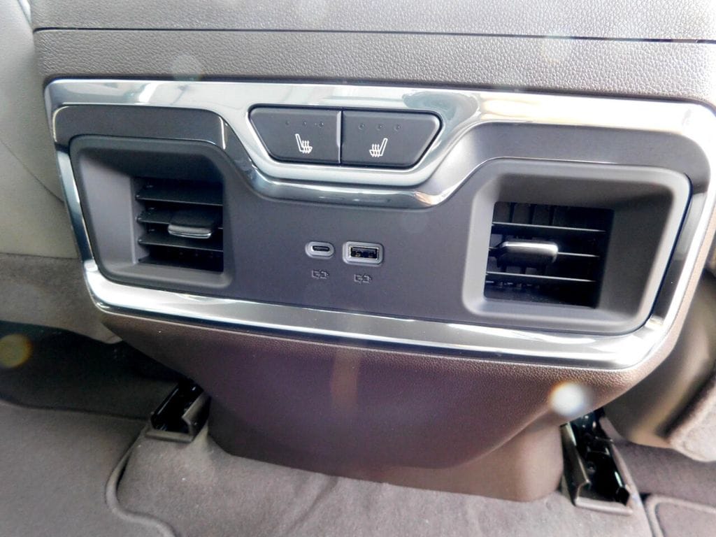 2025 GMC Sierra 2500HD SLT - Photo 23