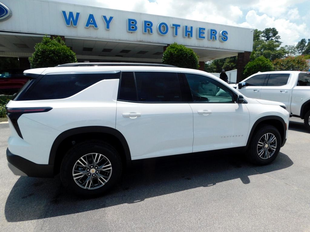 2025 Chevrolet Traverse SUV 