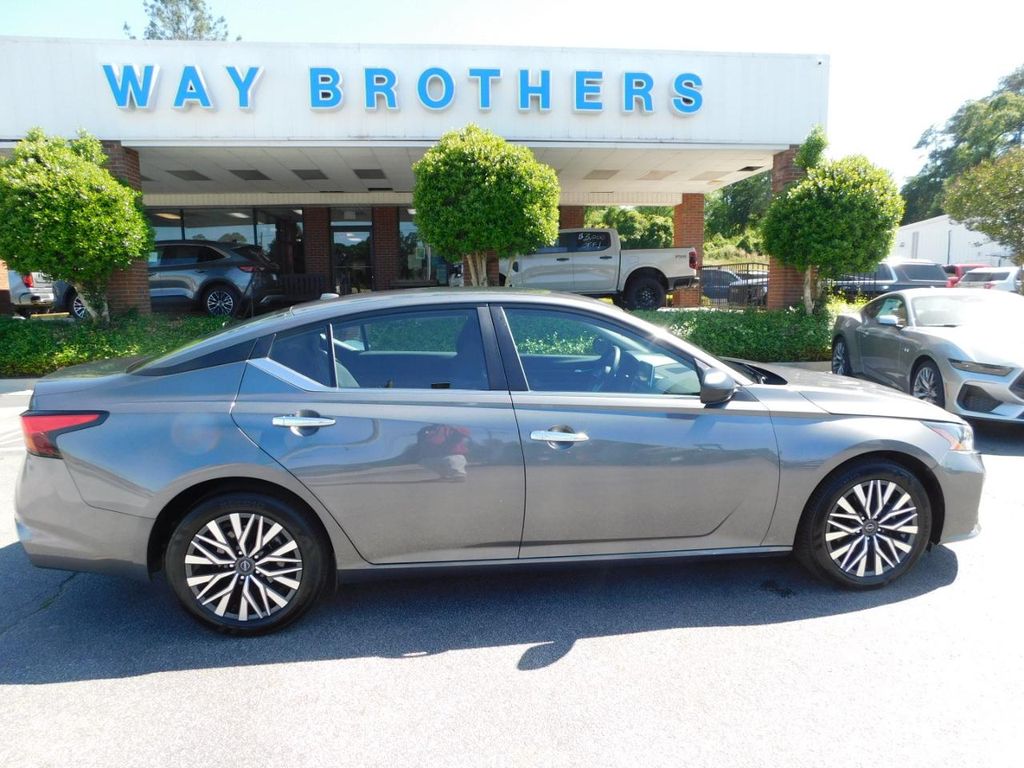  Nissan Altima