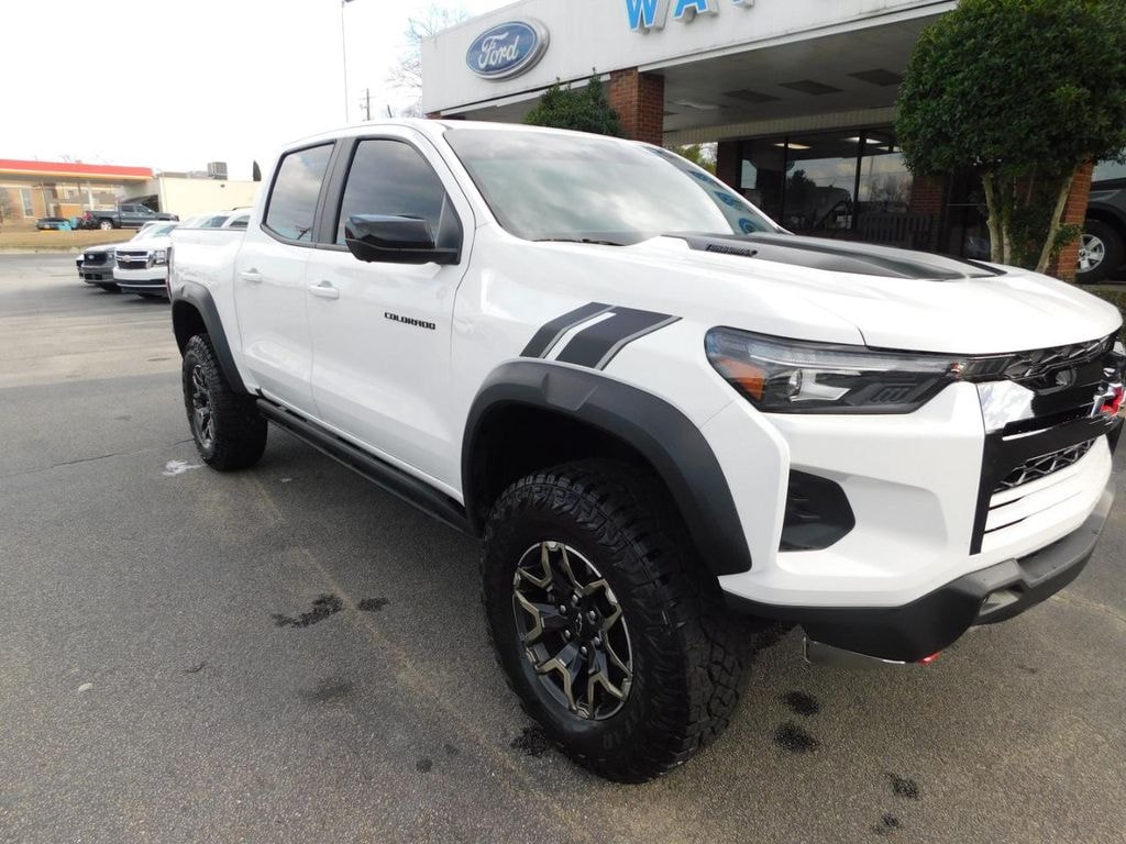 Used 2026 Chevrolet Colorado ZR2 Truck