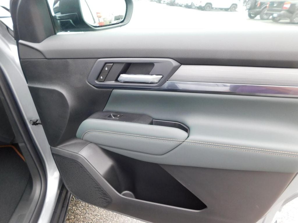2026 GMC Terrain AT4 - Photo 16