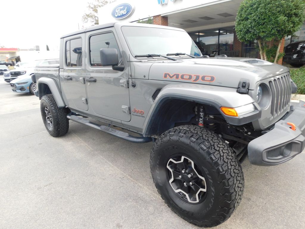 2021 Jeep Gladiator Mojave photo 2