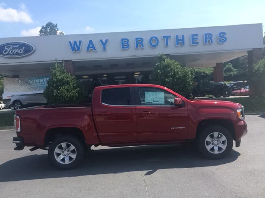 Used 2018 GMC Canyon 2WD SLE Truck