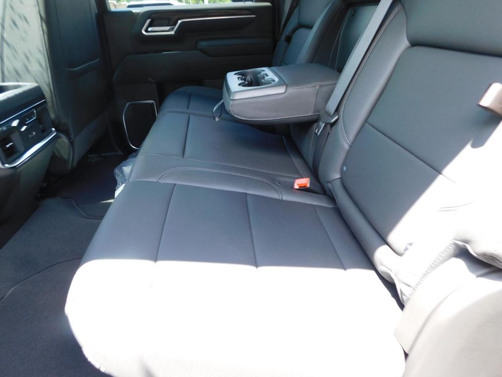 2026 GMC Sierra 2500HD SLT - Photo 30