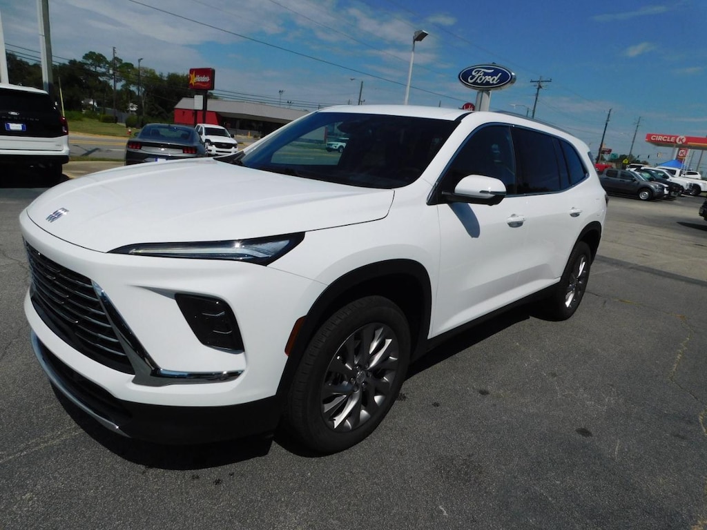 Used 2026 Buick Enclave Preferred SUV