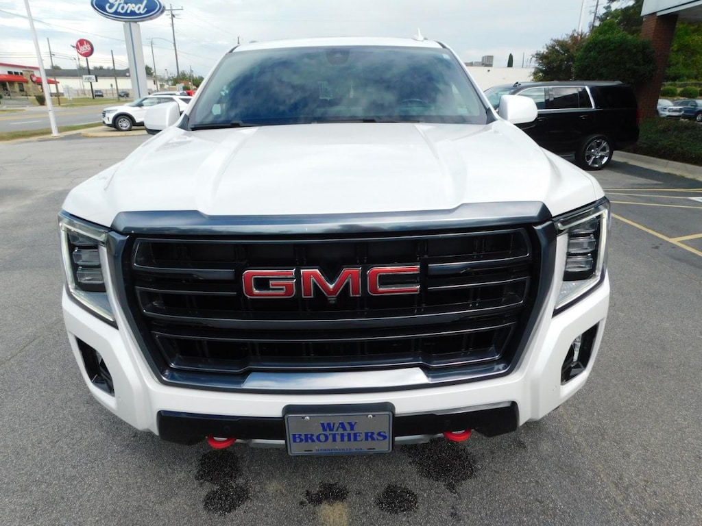 Used 2023 GMC Yukon XL AT4 SUV