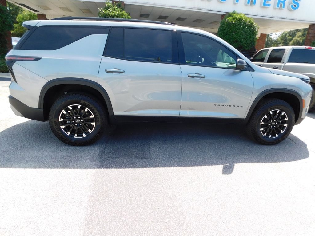 New 2026 Chevrolet Traverse Z71 SUV