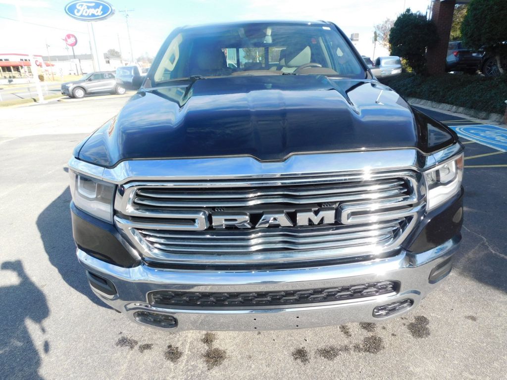 2019 Ram 1500 Laramie photo 3