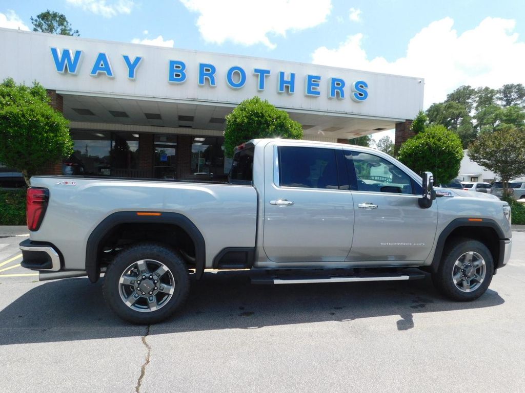 2026 GMC Sierra 2500HD SLT