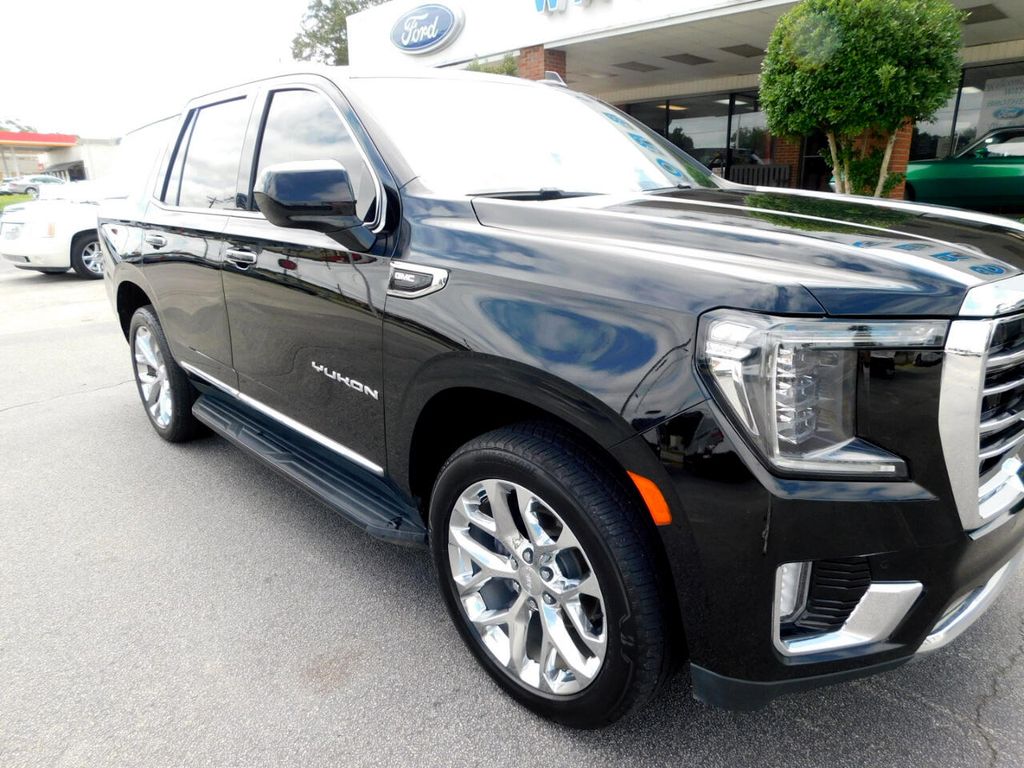 2021 Gmc Yukon SLT photo 2
