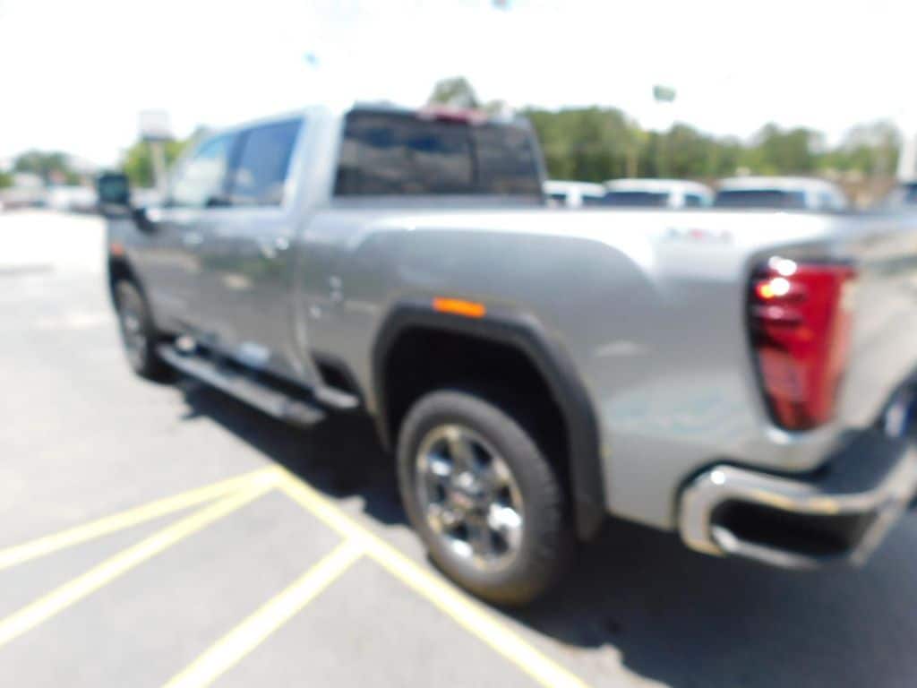 2026 GMC Sierra 2500HD SLT - Photo 6
