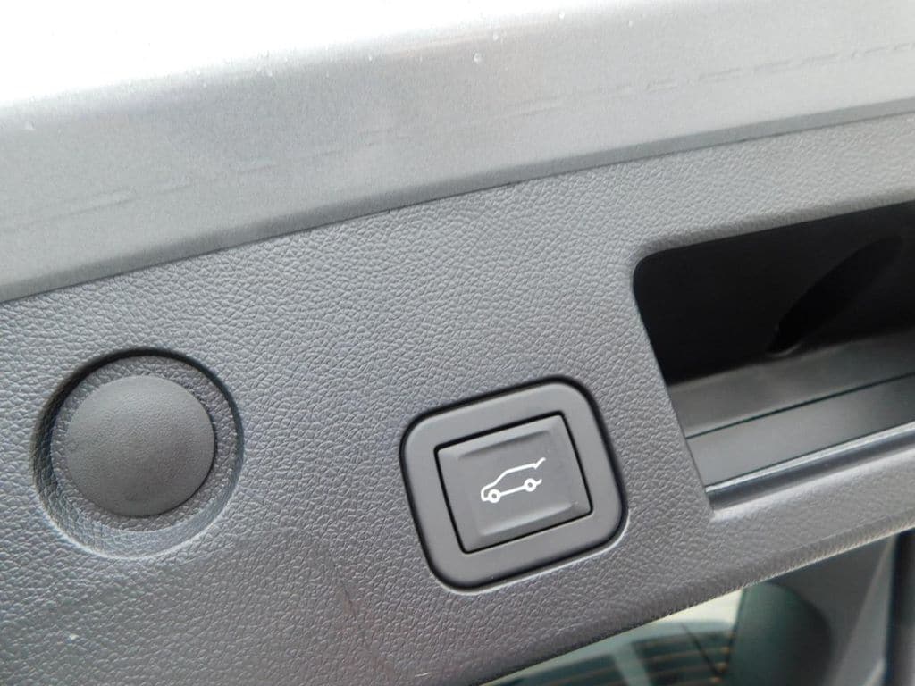 2026 GMC Terrain AT4 - Photo 25