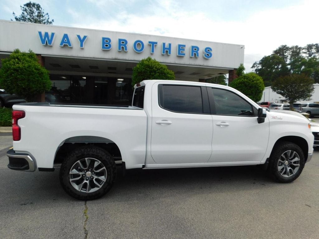 New 2026 Chevrolet Silverado 1500 LT Truck