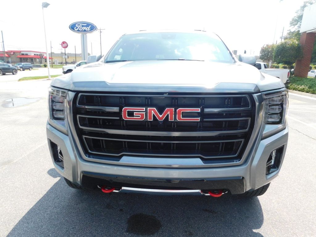 2024 Gmc Yukon XL AT4 photo 3