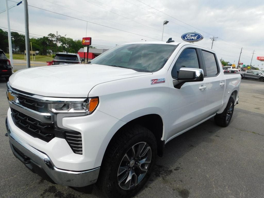 New 2026 Chevrolet Silverado 1500 LT Truck