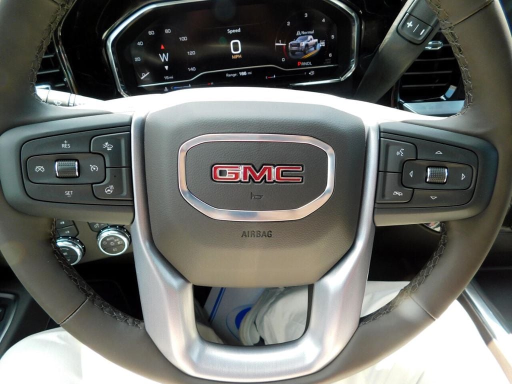 2025 GMC Sierra 2500HD SLT - Photo 38