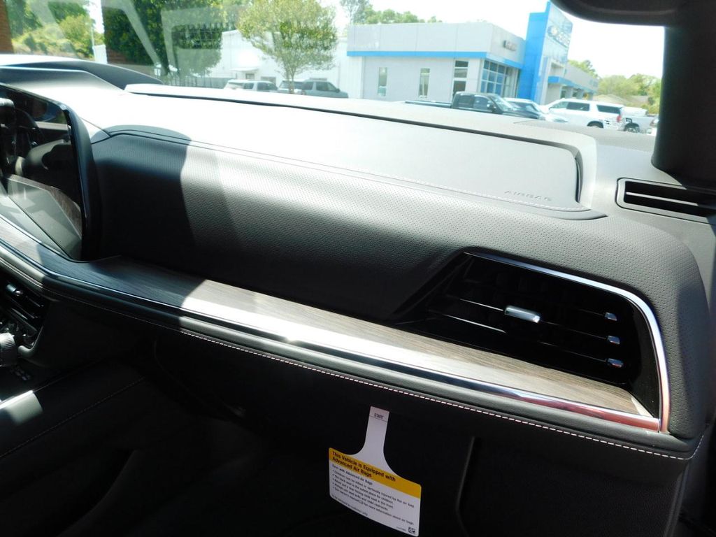 2026 Chevrolet Tahoe Premier - Photo 23