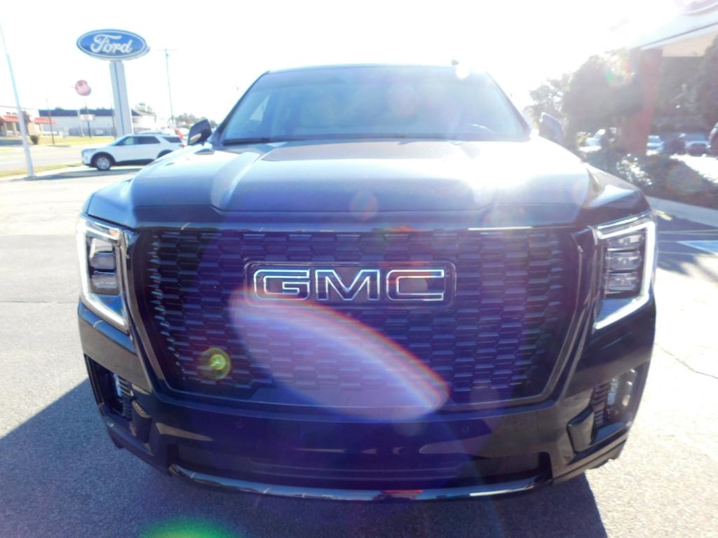 Used 2024 GMC Yukon XL Denali SUV