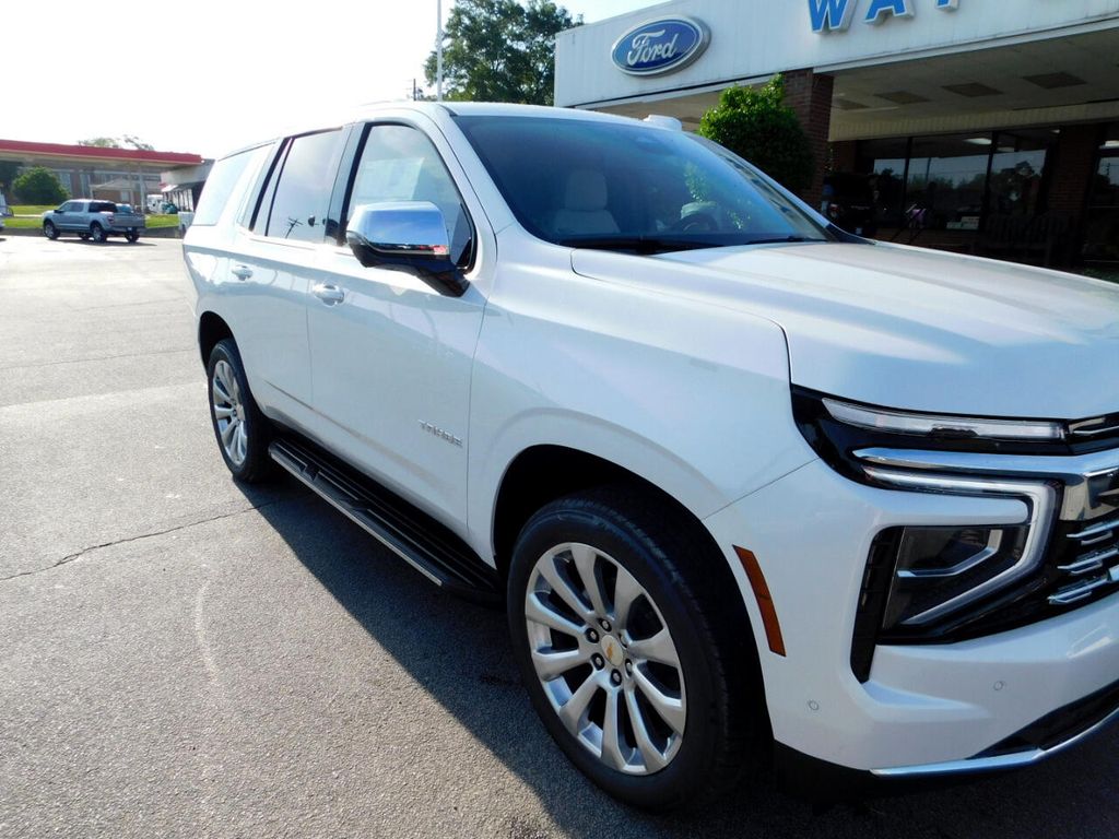 2025 Chevrolet Tahoe Premier photo 2
