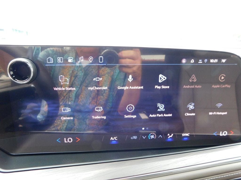 2026 Chevrolet Tahoe LS - Photo 38