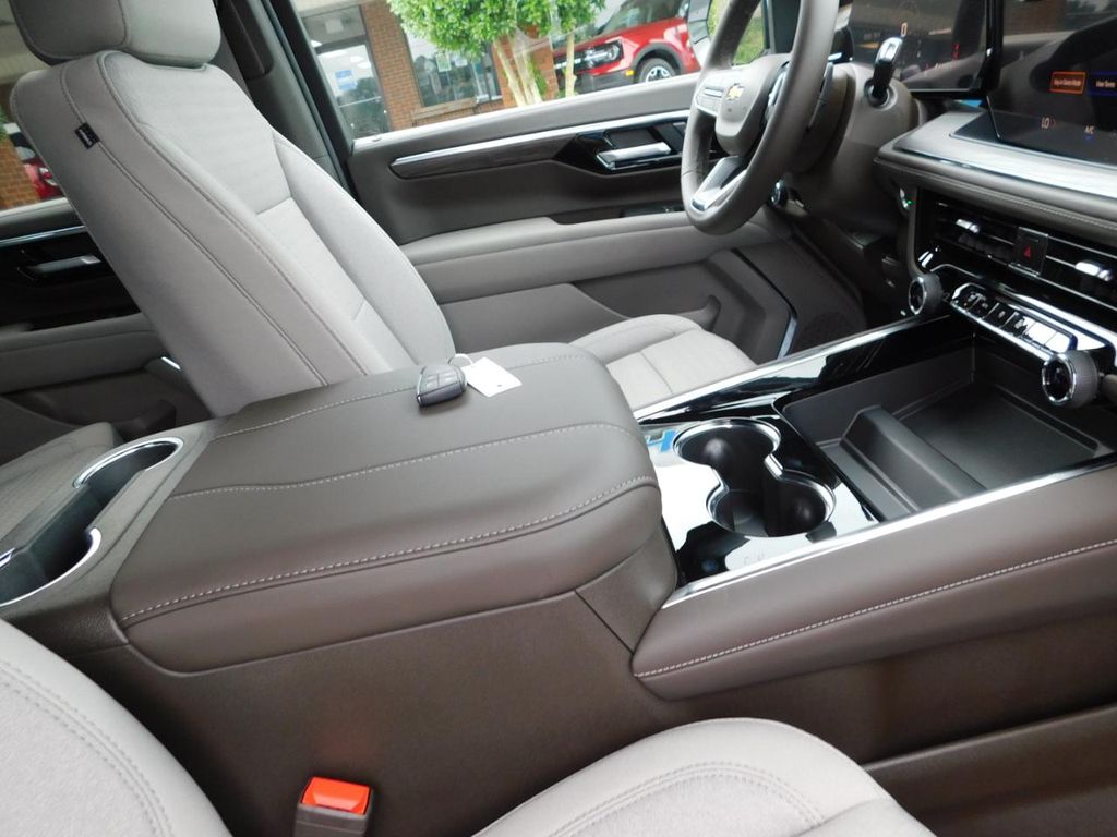 2026 Chevrolet Tahoe LS - Photo 22