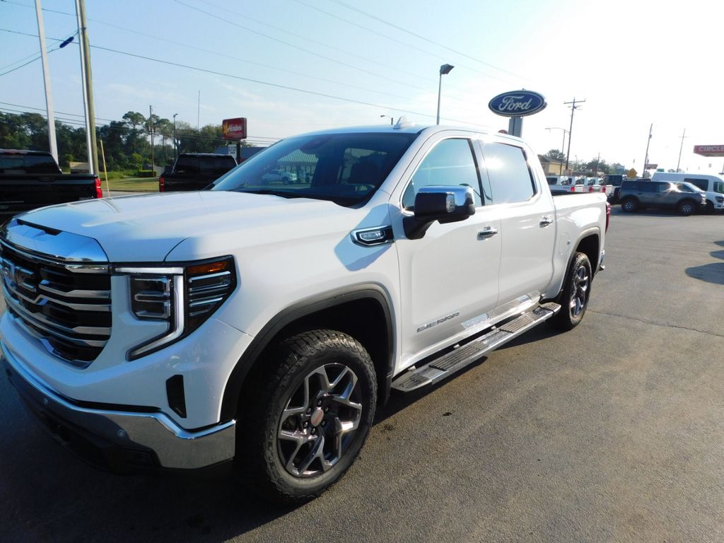 2026 Gmc Sierra 1500 SLT photo 4