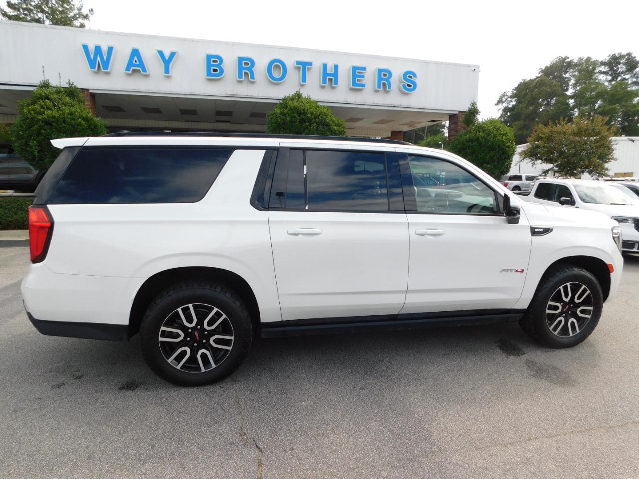 2023 GMC Yukon XL