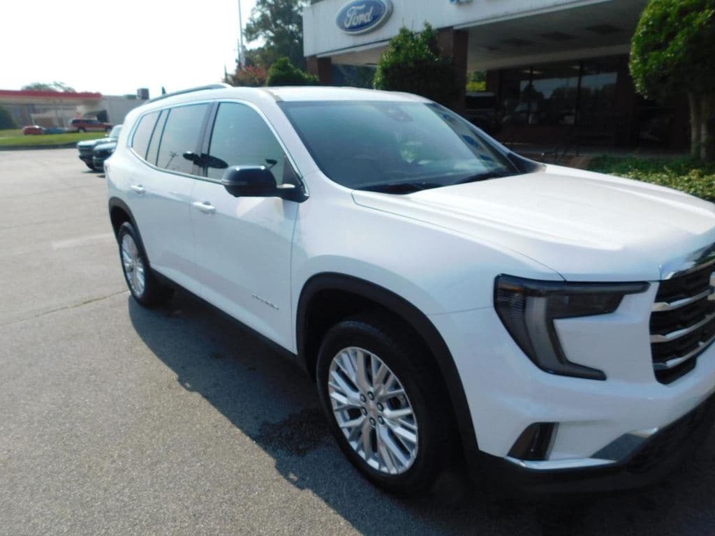 Used 2026 GMC Acadia Elevation SUV