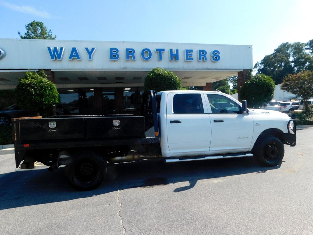 2020 Ram 3500 Tradesman photo 2