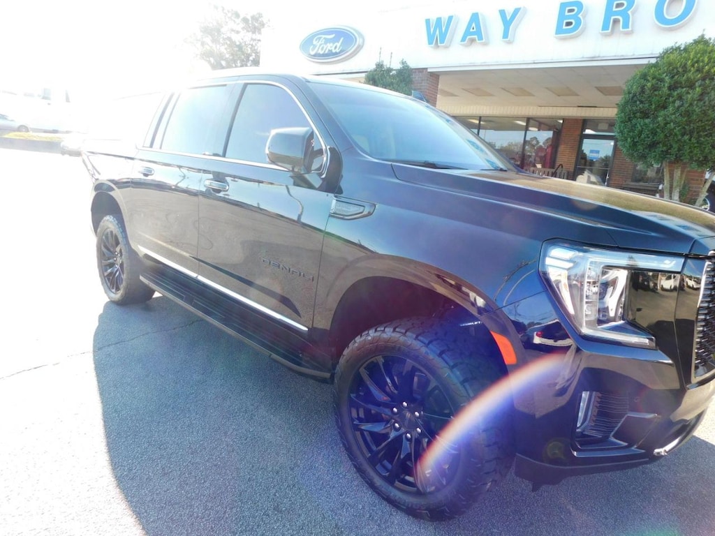 Used 2024 GMC Yukon XL Denali SUV