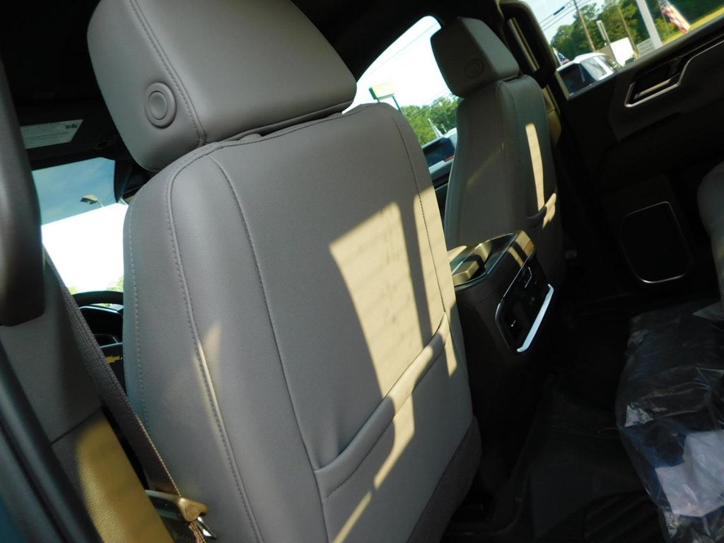 2026 Chevrolet Silverado 2500 HD LTZ - Photo 34