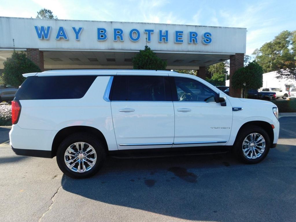 2021 GMC Yukon XL SUV 