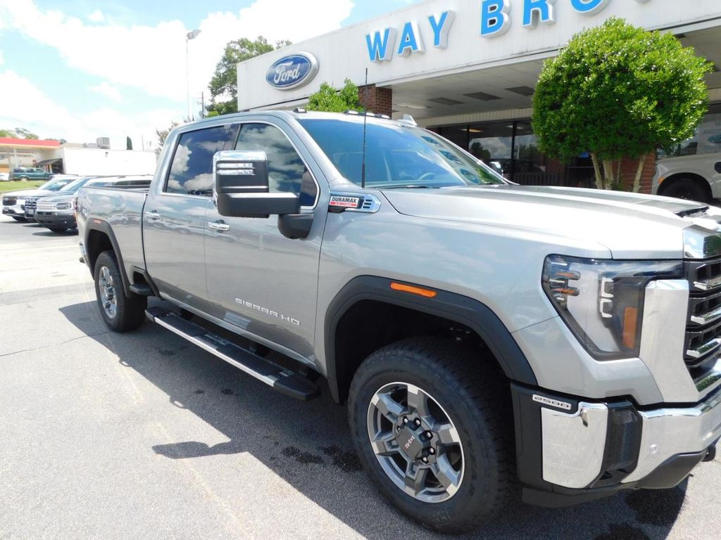 2026 GMC Sierra 2500HD SLT - Photo 2