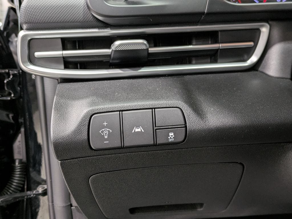 2022 Hyundai Elantra SEL - Photo 21